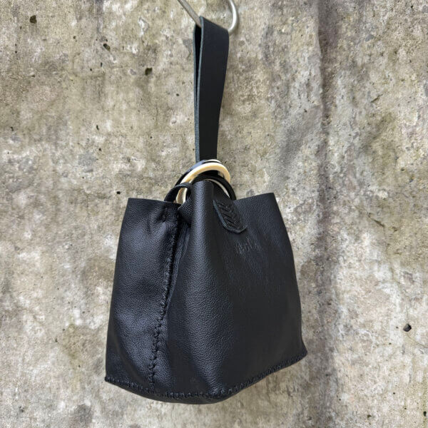 MOLE + Camila Romero Mini Preto